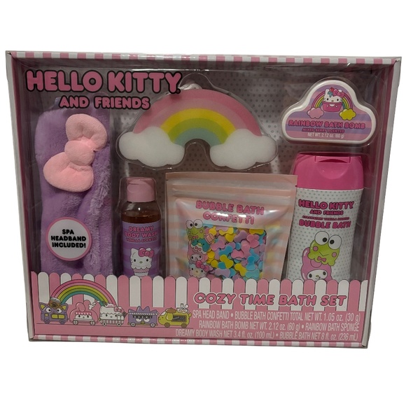 Hello Kitty and Friends Cozy Time Bath Spa Set NIP - Picture 1 of 2